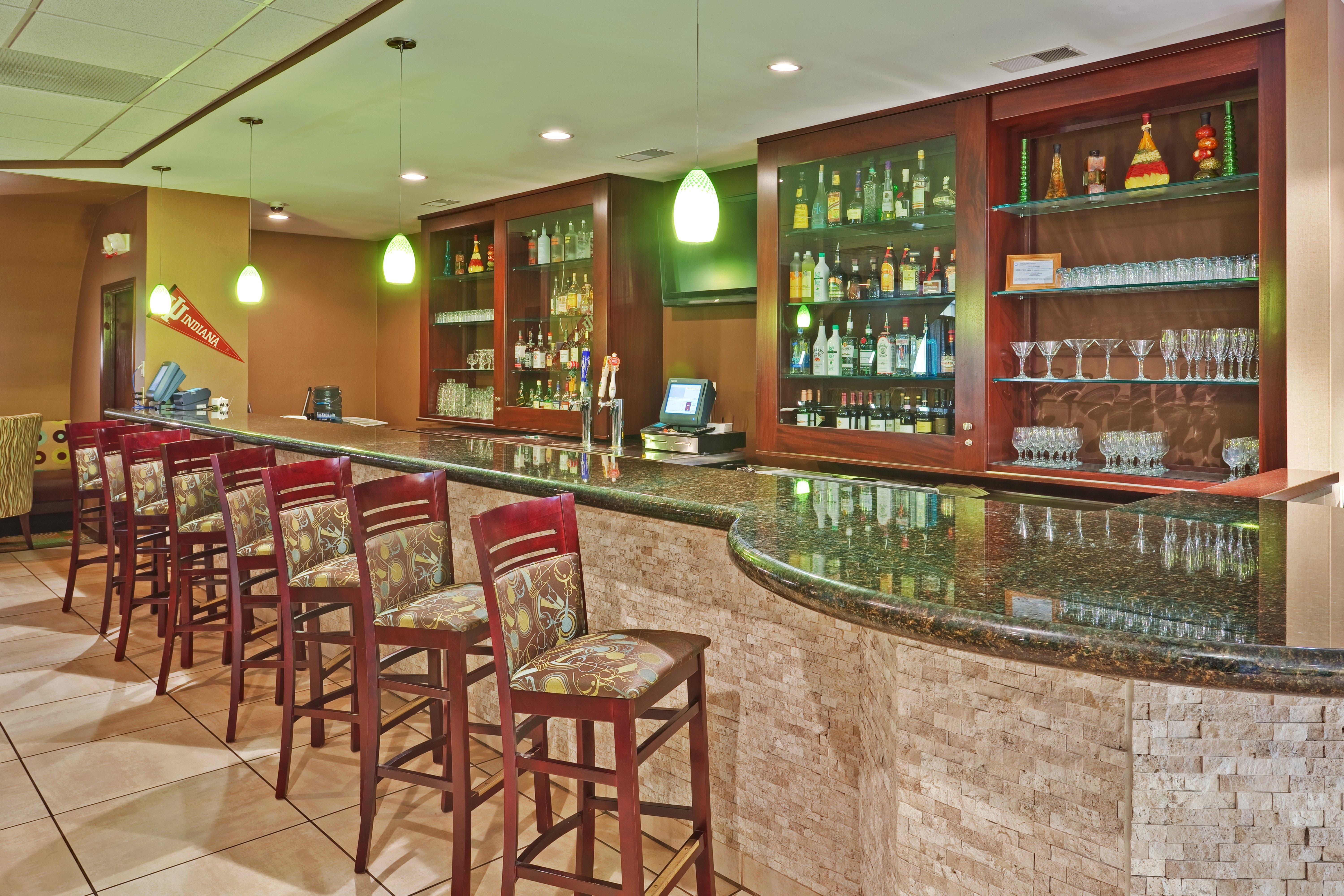 Holiday Inn Bloomington-University Area By Ihg Exterior foto
