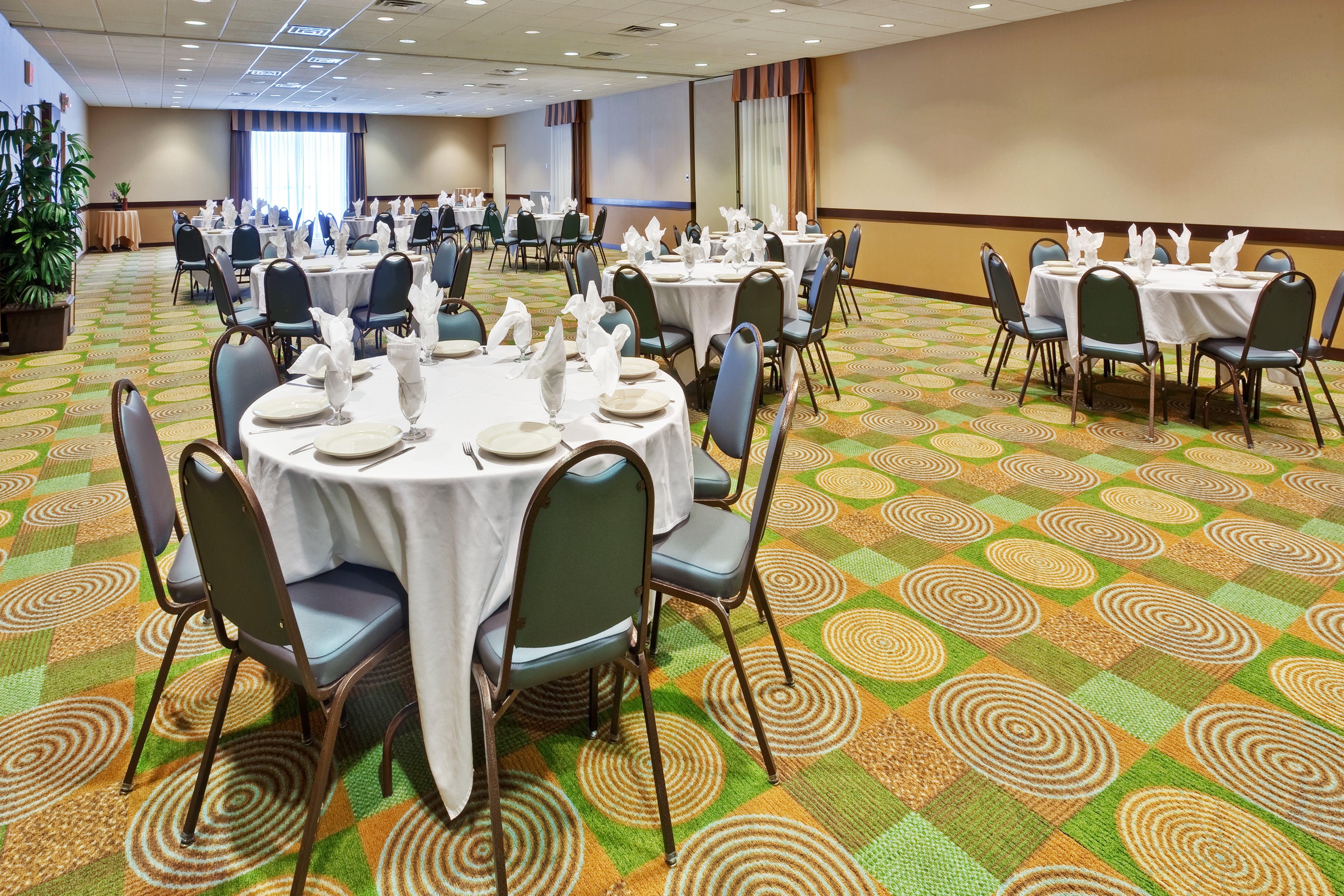 Holiday Inn Bloomington-University Area By Ihg Exterior foto