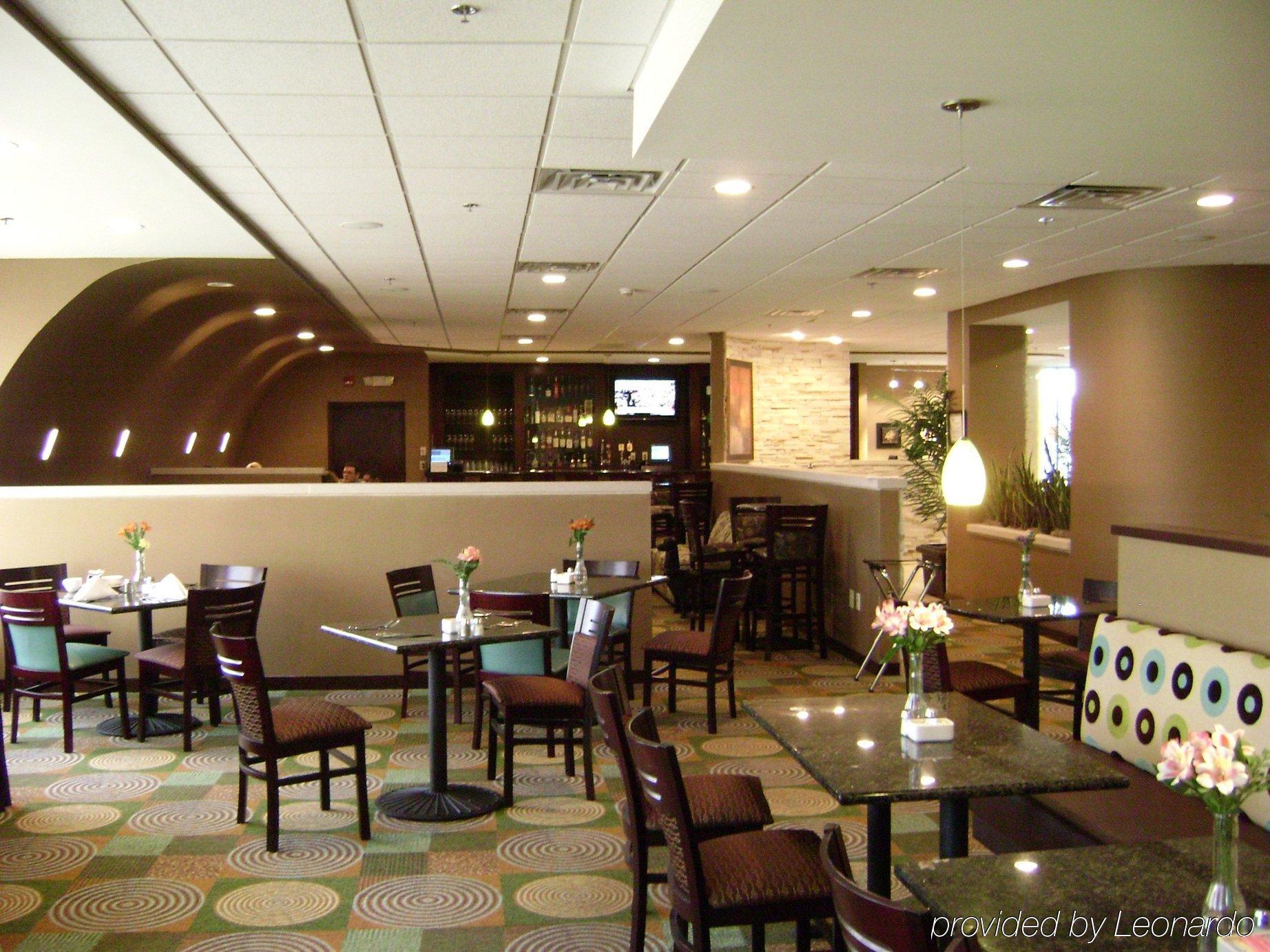 Holiday Inn Bloomington-University Area By Ihg Exterior foto